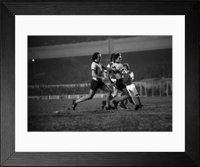 Framed Print : Football. F. A. Cup replay. Arsenal F. C. vs. Coventry City F. C. January 1975 75-00560