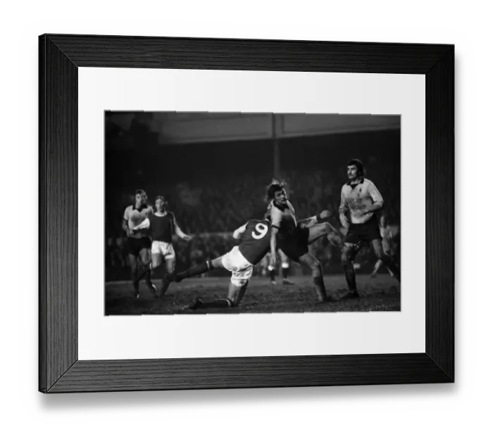 Framed Print : Football. F. A. Cup replay. Arsenal F. C. vs. Coventry City F. C. January 1975 75-00560-025 Framed Print : Football. F. A. Cup replay. Arsenal F. C. vs. Coventry City F. C. January 1975 75-00560-025