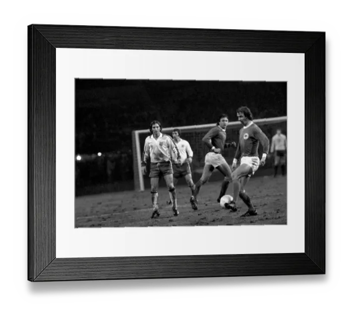 Framed Print : England (2) v. West Germany (0). March 1975 75-01404-032