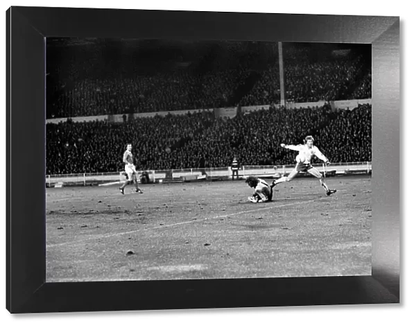 England (2) v. West Germany (0). March 1975 75-01404-024