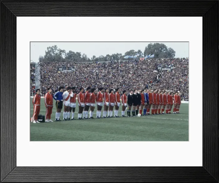 Framed Print : 1978 World Cup second Round Group B match in Mendoza, Argentina. Peru 0 v Poland 1 Framed Print : 1978 World Cup second Round Group B match in Mendoza, Argentina. Peru 0 v Poland 1