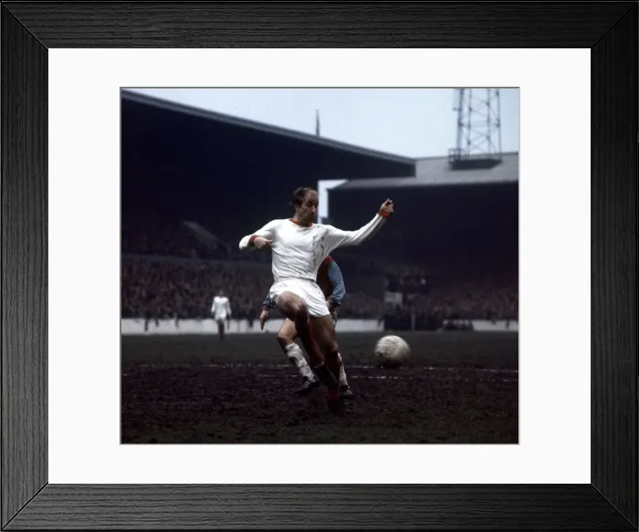 Framed Print : Bobby Charlton in action Circa 1969 Framed Print : Bobby Charlton in action Circa 1969