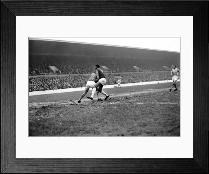 Framed Print : English League Division One match at Upton Park West Ham United v Machester City