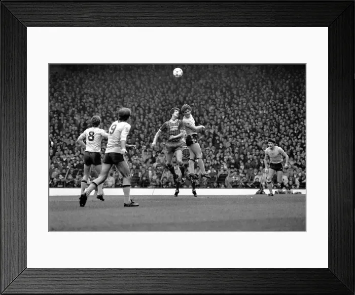 Framed Print : English League Division One match at Anfield Liverpool 1 v Sunderland 0 April Framed Print : English League Division One match at Anfield Liverpool 1 v Sunderland 0 April