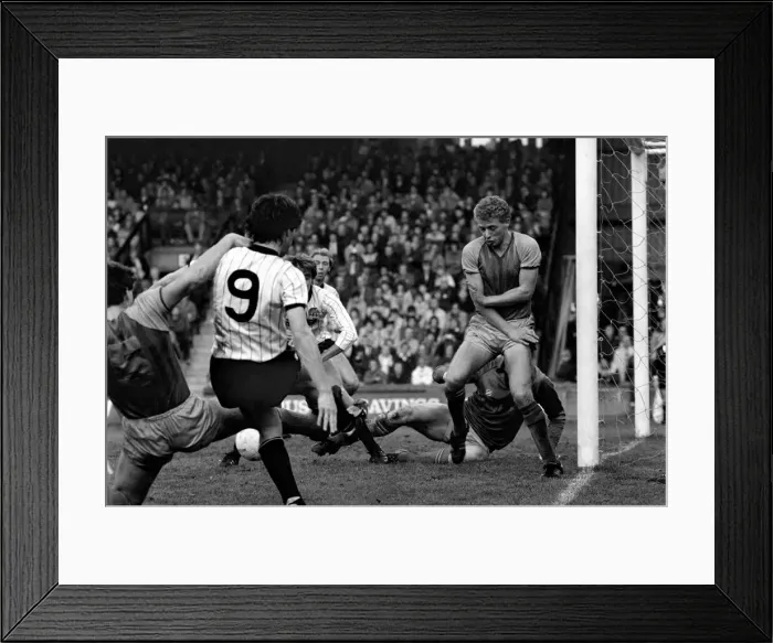 Framed Print : English League Division Two match Shewsbury Town 1 v Manchester City 3 Framed Print : English League Division Two match Shewsbury Town 1 v Manchester City 3