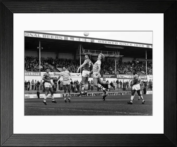 Framed Print : English League Division Two match Oldham Athletic 1 v Chelsea 1 November Framed Print : English League Division Two match Oldham Athletic 1 v Chelsea 1 November