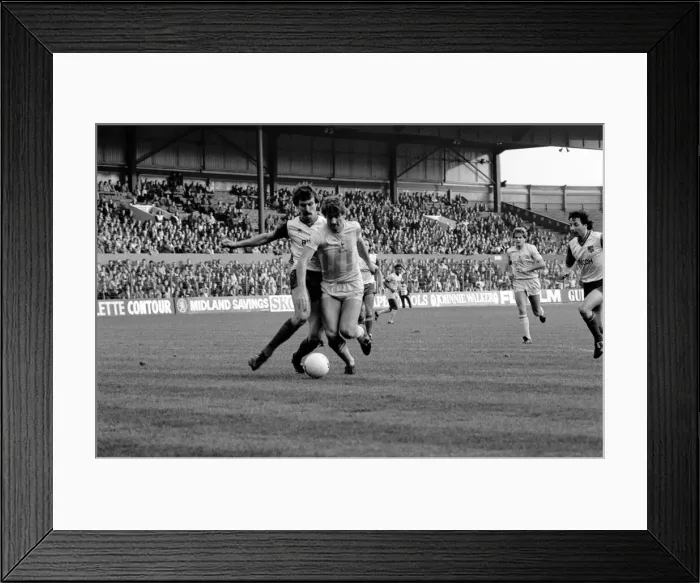 Framed Print : English League Division One match. Stoke City 1 v Tottenham Hotspur 1 November 1983 Framed Print : English League Division One match. Stoke City 1 v Tottenham Hotspur 1 November 1983