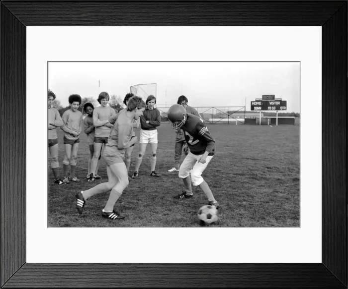 Framed Print : School Team of the Month'Woodbridge American Junior High School under 15