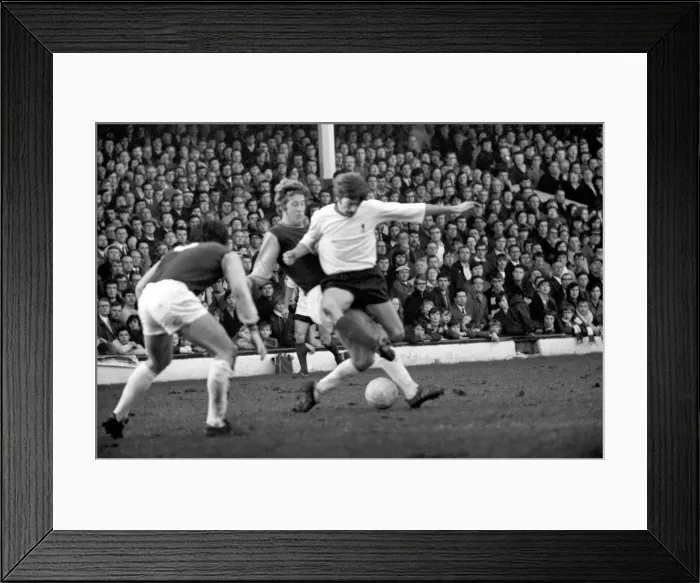 Framed Print : English League Division One match at Upton Park West Ham United 1 v Liverpool 2 Framed Print : English League Division One match at Upton Park West Ham United 1 v Liverpool 2