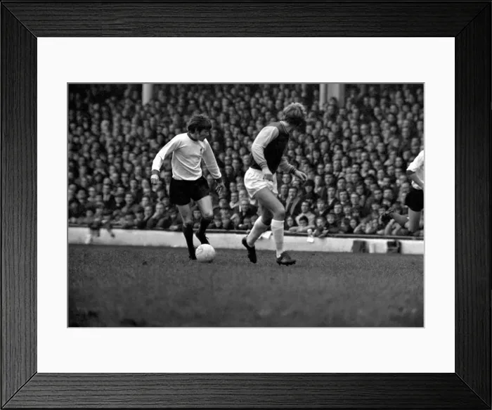 Framed Print : English League Division One match at Upton Park West Ham United 1 v Liverpool 2