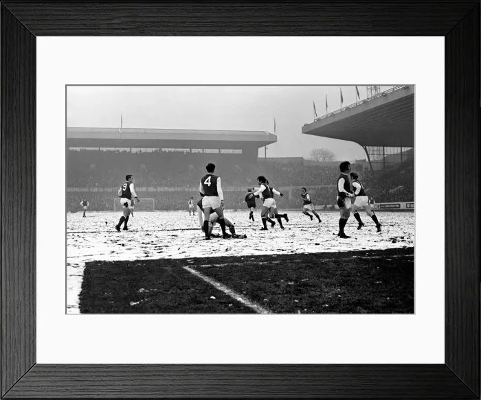 Framed Print : Sport: Football: Sheffield Wednesday v. Arsenal. Prophett follows Whithams header into Framed Print : Sport: Football: Sheffield Wednesday v. Arsenal. Prophett follows Whithams header into