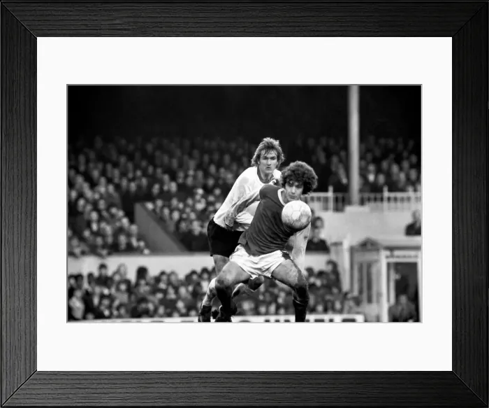 Framed Print : Football: Arsenal F. C. (2) vs. Liverpool F. C. (0). February 1975 75-00618-011
