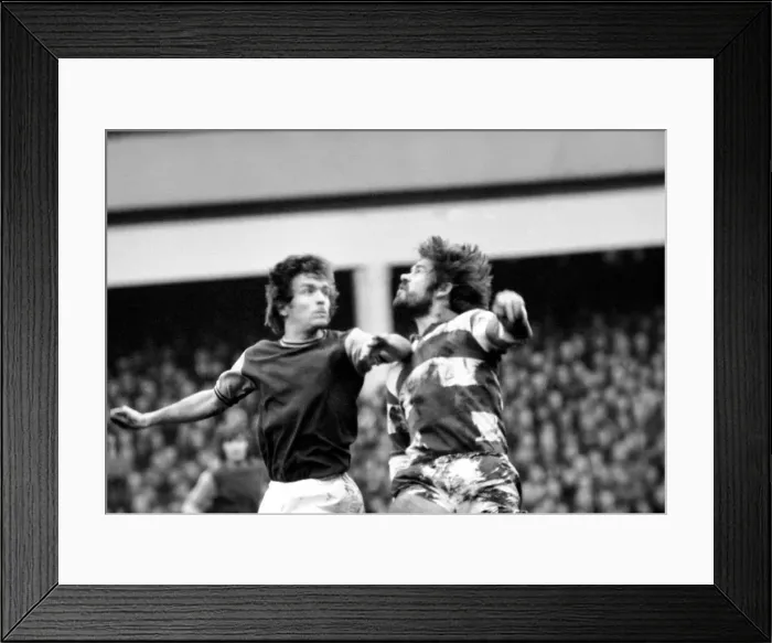 Framed Print : F. A. Cup: West Ham (2) vs. Queens Park Ranger (1). February 1975 75-00908-047 Framed Print : F. A. Cup: West Ham (2) vs. Queens Park Ranger (1). February 1975 75-00908-047