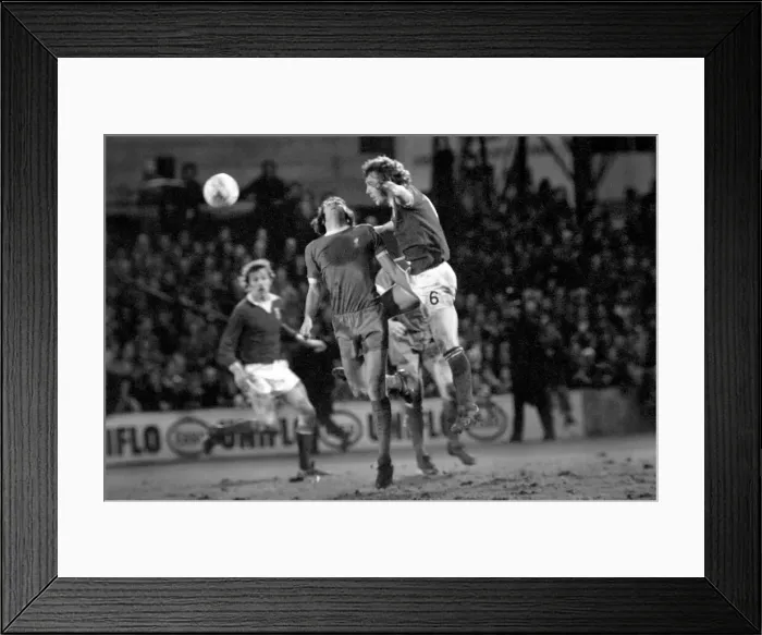 Framed Print : Football: F. A. Cup. Ipswich F. C. v. Liverpool F. C. January 1975 75-00478-008