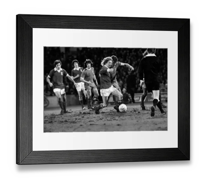 Framed Print : Football: F. A. Cup. Ipswich F. C. v. Liverpool F. C. January 1975 75-00478-007 Framed Print : Football: F. A. Cup. Ipswich F. C. v. Liverpool F. C. January 1975 75-00478-007