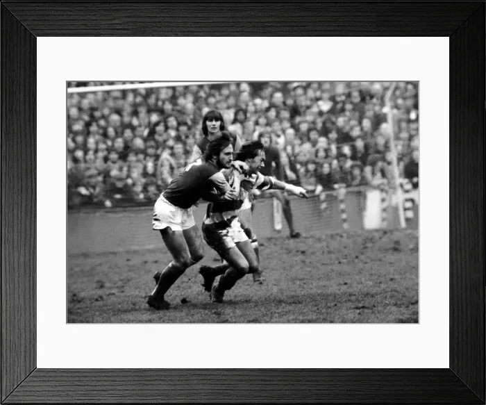 Framed Print : F. A. Cup: West Ham (2) vs. Queens Park Ranger (1). February 1975 75-00908-026 Framed Print : F. A. Cup: West Ham (2) vs. Queens Park Ranger (1). February 1975 75-00908-026