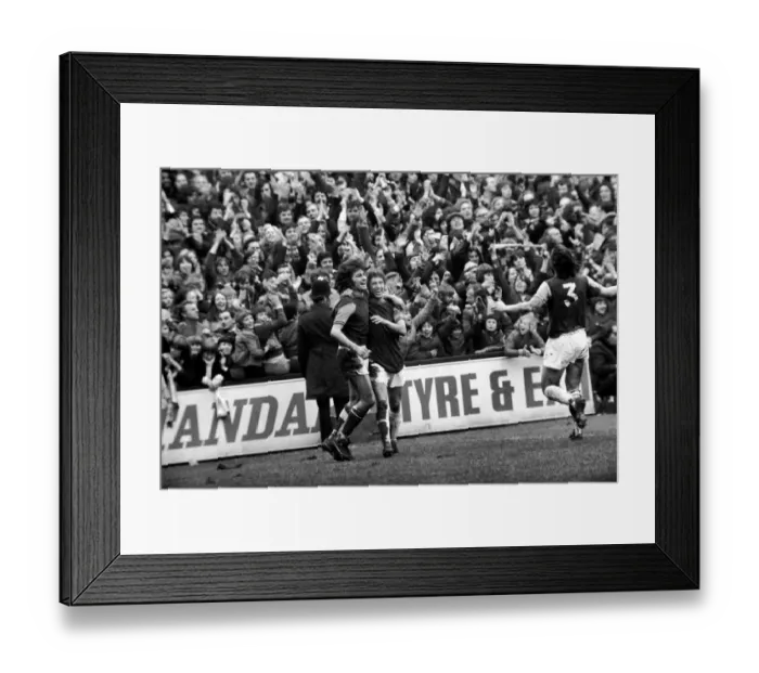 Framed Print : F. A. Cup: West Ham (2) vs. Queens Park Ranger (1). February 1975 75-00908-010 Framed Print : F. A. Cup: West Ham (2) vs. Queens Park Ranger (1). February 1975 75-00908-010