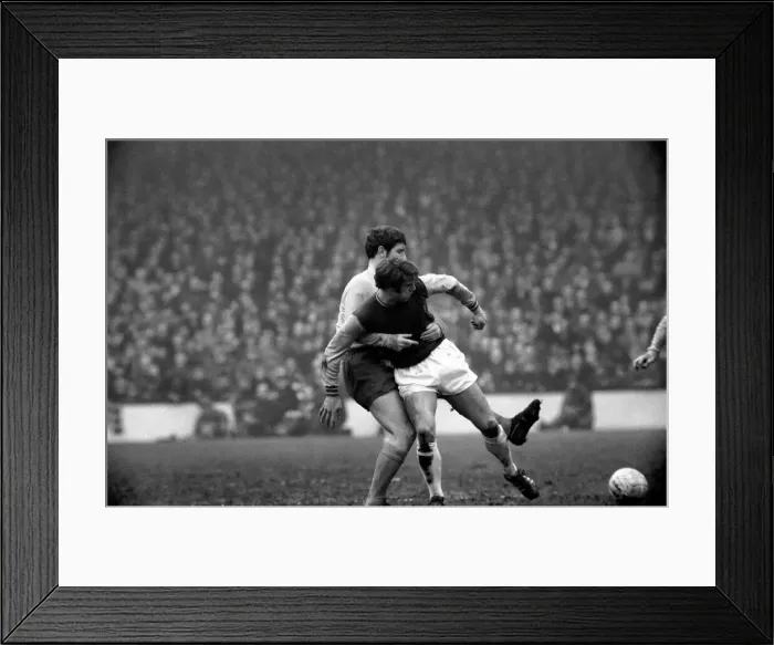 Framed Print : Sport: Football: West Ham 0. v. Everton 1. Hang on - Labone pulls Hurst away from Framed Print : Sport: Football: West Ham 0. v. Everton 1. Hang on - Labone pulls Hurst away from