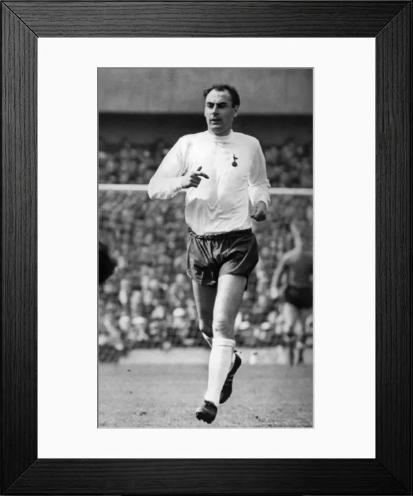Framed Print : Alan Gilzean, Tottenham Hotspur, centre forward. April 1967 P009907