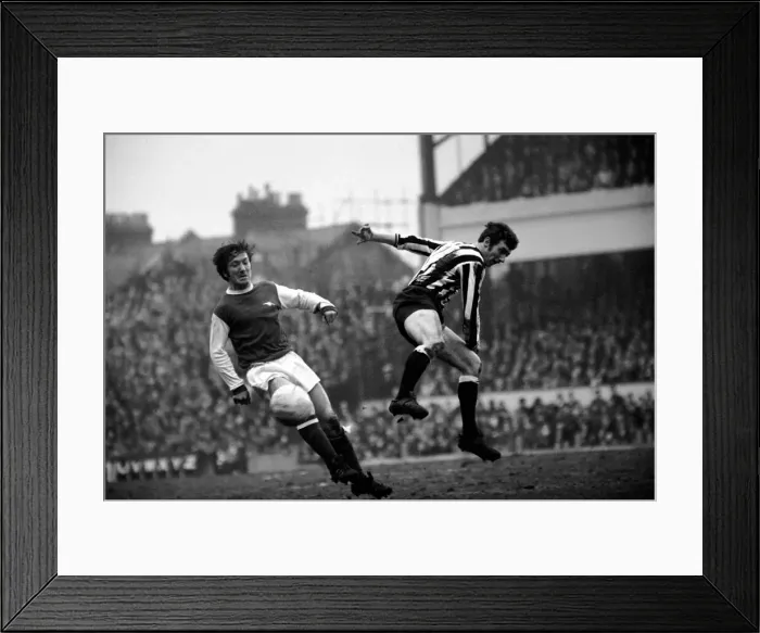 Framed Print : English League Division One match at Highbury. Arsenal 0 v Newcastle United 0 Framed Print : English League Division One match at Highbury. Arsenal 0 v Newcastle United 0