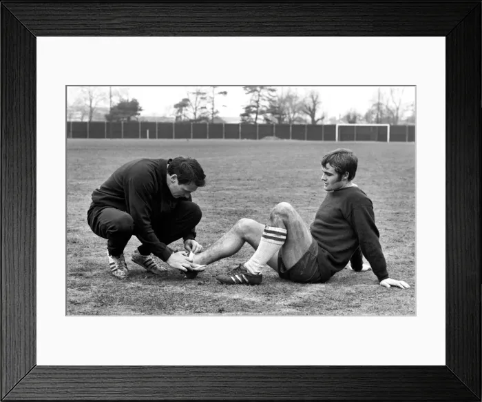 Framed Print : Ipswich Town prepare for their third round FA cup match at Portman Road v Manchester