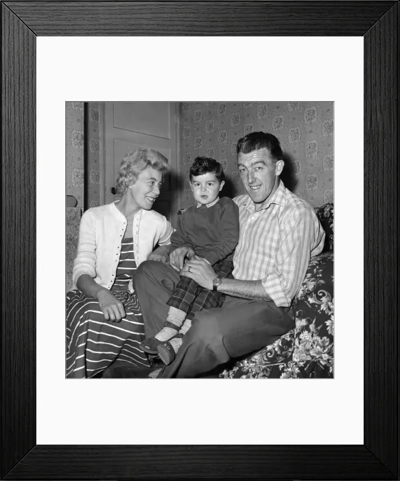 Framed Print : Sheffield wednesdays goal scoring veteran center-forward Roy Shiner who is to be Framed Print : Sheffield wednesdays goal scoring veteran center-forward Roy Shiner who is to be