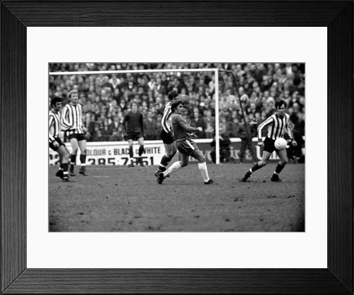 Framed Print : English League Division one match. Chelsea 3 v Southampton 1 Framed Print : English League Division one match. Chelsea 3 v Southampton 1