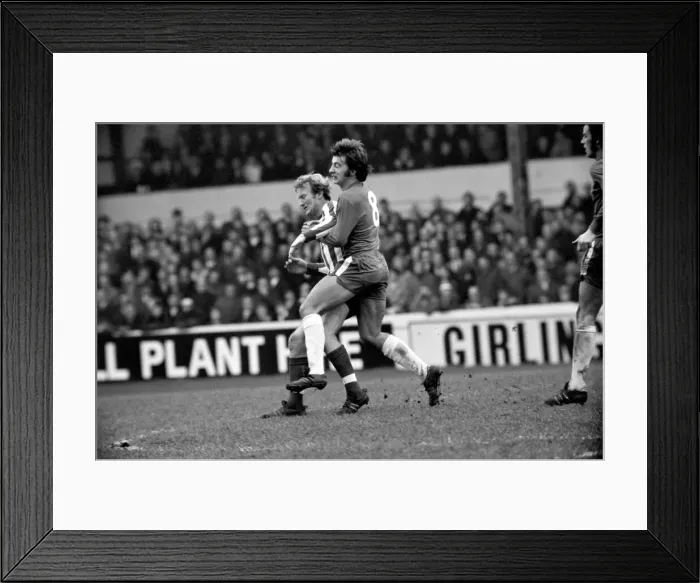 Framed Print : English League Division one match. Chelsea 3 v Southampton 1 Framed Print : English League Division one match. Chelsea 3 v Southampton 1