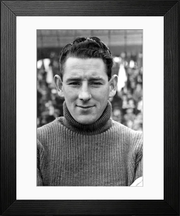Framed Print : Thomas Breen of Manchester United. December 1946 P009659