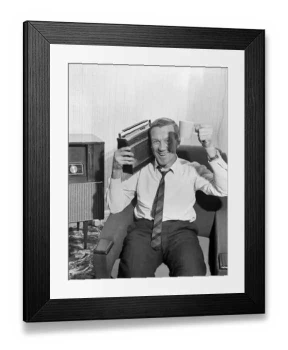 Framed Print : Sport. Football: Hillingdon Borough football club trainer-manager Jim Langley - He heard Framed Print : Sport. Football: Hillingdon Borough football club trainer-manager Jim Langley - He heard