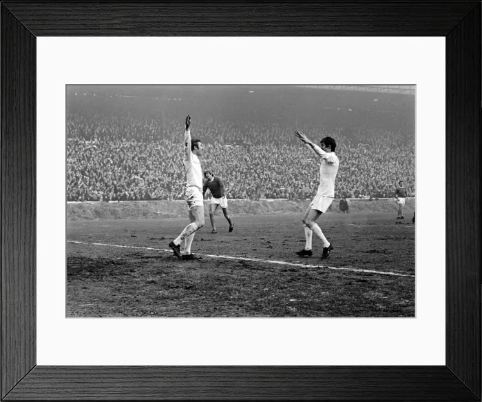 Framed Print : Sport: Football: English League Division One Match. Leeds v. Everton Framed Print : Sport: Football: English League Division One Match. Leeds v. Everton