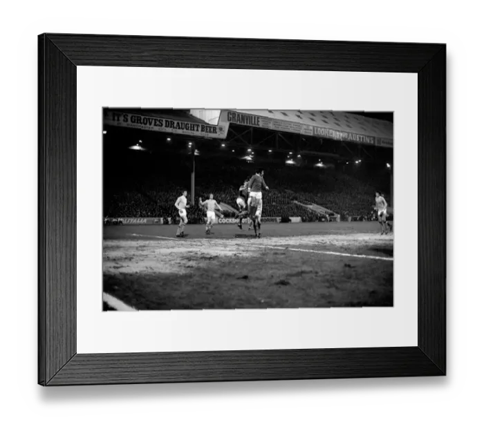 Framed Print : Sport. Football, League Cup Semi Final 1st leg Manchester City 2 v. Manchester United