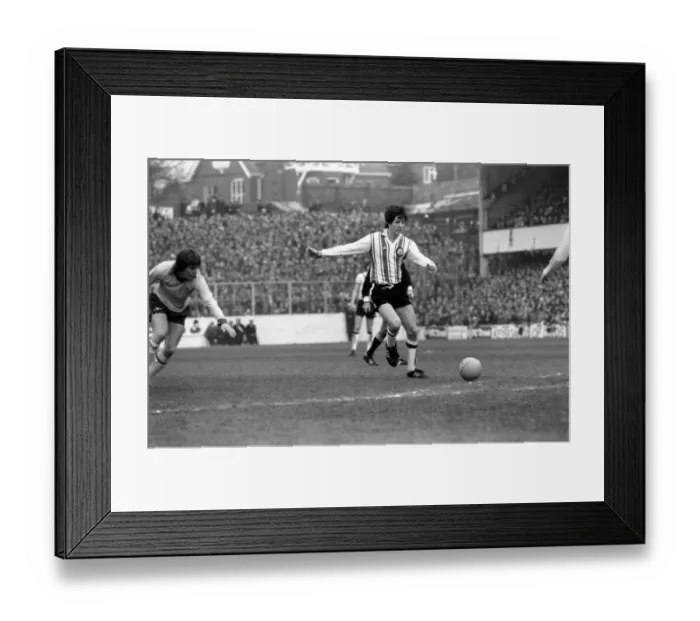 Framed Print : Sport: Football. Southampton vs. Arsenal. Southampton (0) Arsenal (1)