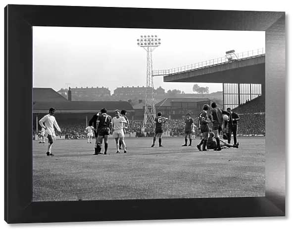 Football: Leeds United (1) v. Liverpool (0). September 1971 71-12020-030