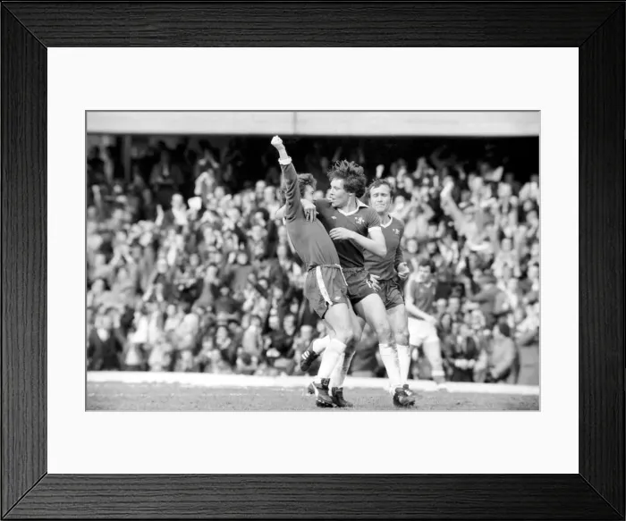 Framed Print : Division Two Football Football Chelsea vs. Nottingham Forest Framed Print : Division Two Football Football Chelsea vs. Nottingham Forest