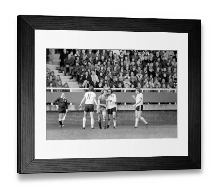 Framed Print : Division Two football Fulham v Chelsea 1976  /  77 season. Fulham won the match three one