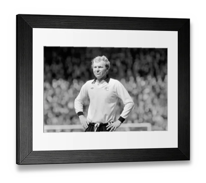 Framed Print : Division Two football Fulham v Chelsea 1976  /  77 season. Fulham won the match three one