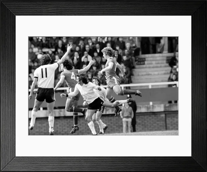 Framed Print : Division Two football Fulham v Chelsea 1976 / 77 season. Fulham won the match three one Framed Print : Division Two football Fulham v Chelsea 1976 / 77 season. Fulham won the match three one