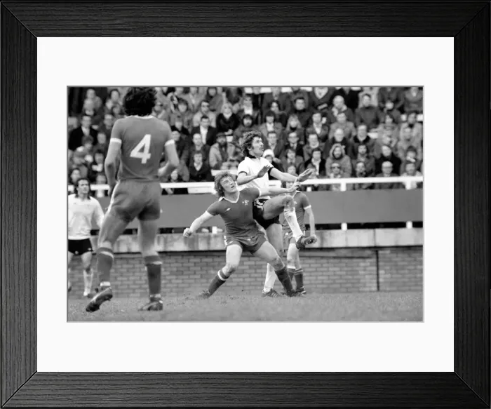 Framed Print : Division Two football Fulham v Chelsea 1976 / 77 season. Fulham won the match three one Framed Print : Division Two football Fulham v Chelsea 1976 / 77 season. Fulham won the match three one