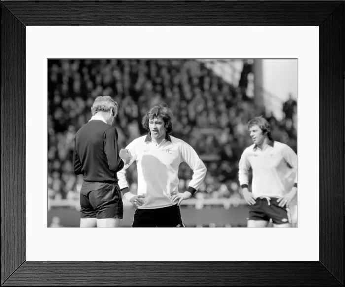 Framed Print : Division Two football Fulham v Chelsea 1976 / 77 season. Fulham won the match three one Framed Print : Division Two football Fulham v Chelsea 1976 / 77 season. Fulham won the match three one