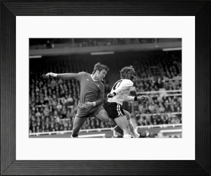 Framed Print : Division Two football Fulham v Chelsea 1976 / 77 season. Fulham won the match three one Framed Print : Division Two football Fulham v Chelsea 1976 / 77 season. Fulham won the match three one