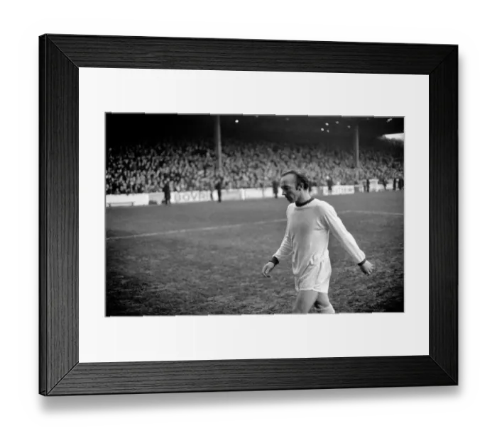 Framed Print : English League Division One match Burnley 1 v Manchester United 1