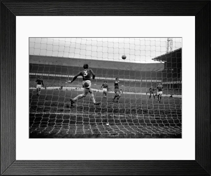 Framed Print : English League Division One match at Goodison Park Everton 0 v Liverpool 3