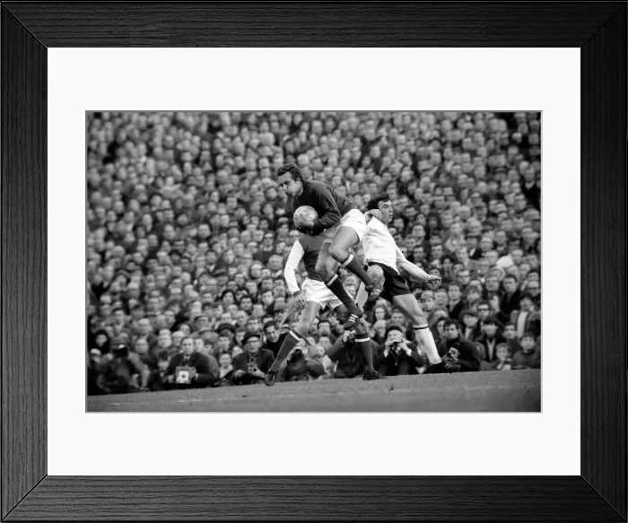 Framed Print : English League Division One match at Highbury Arsenal 4 v Derby County 0 Framed Print : English League Division One match at Highbury Arsenal 4 v Derby County 0