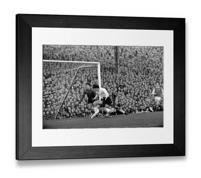 Framed Print : English League Division One match at Highbury Arsenal 4 v Derby County 0