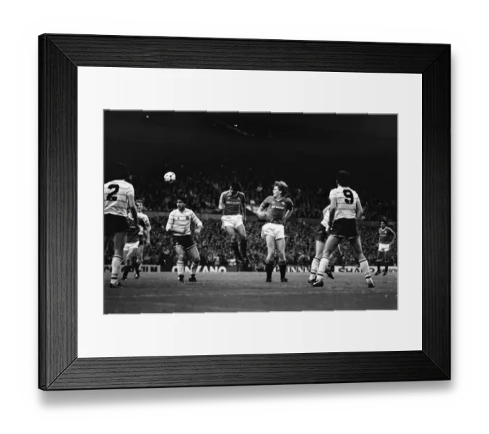 Framed Print : English League Division One match at Old Trafford Manchester United 1 v Aston Villa Framed Print : English League Division One match at Old Trafford Manchester United 1 v Aston Villa