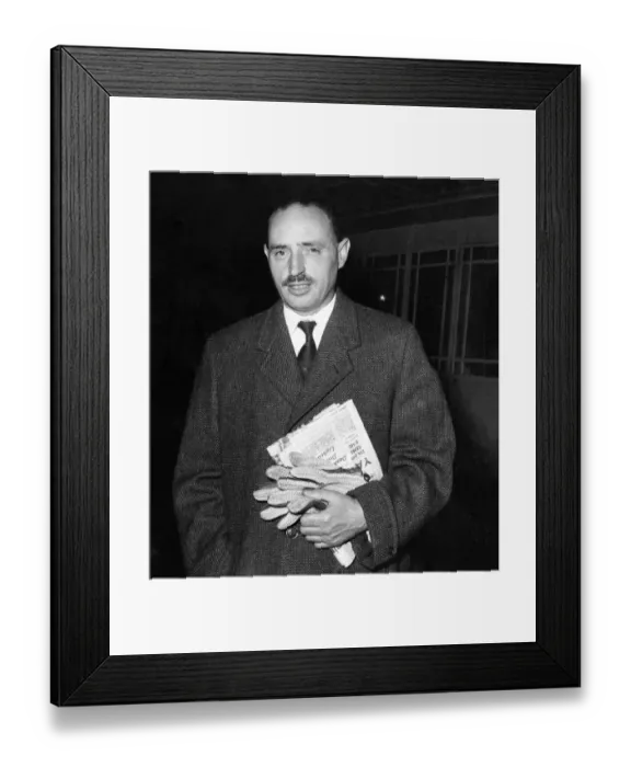 Framed Print : John Battersby Secretary of Chelsea Football Club. November 1961 P017103