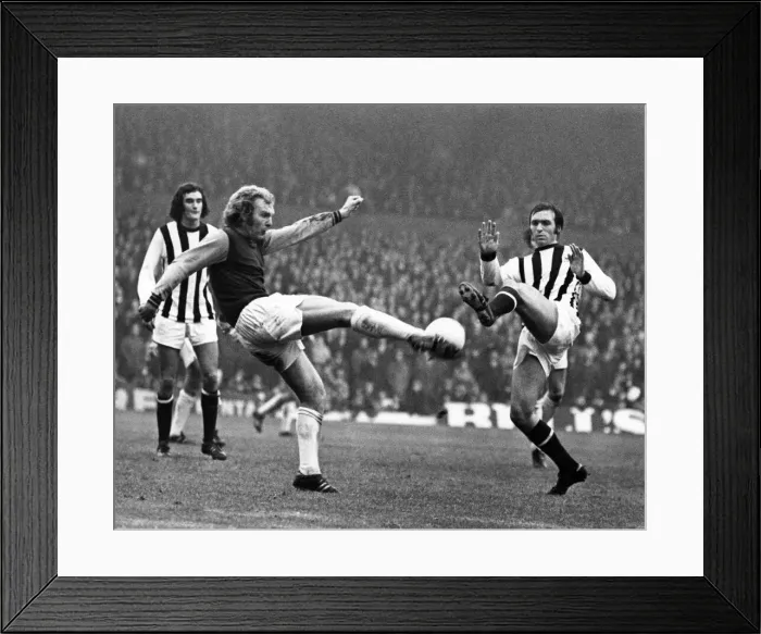 Framed Print : West Bromwich Albion v. West Ham United West Ham Framed Print : West Bromwich Albion v. West Ham United West Ham
