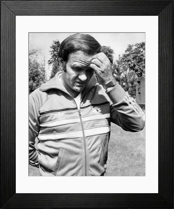 Framed Print : Ron Atkinson, Manchester Uniteds manager in thoughtful mood. May 1983 P017039 Framed Print : Ron Atkinson, Manchester Uniteds manager in thoughtful mood. May 1983 P017039