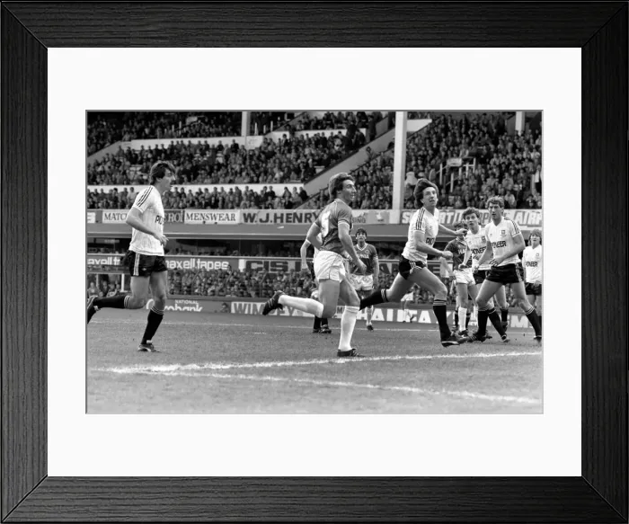Framed Print : English League Division One match. Everton 1 v Ipswich Town 1. May 1983 MF11-28-031 Framed Print : English League Division One match. Everton 1 v Ipswich Town 1. May 1983 MF11-28-031